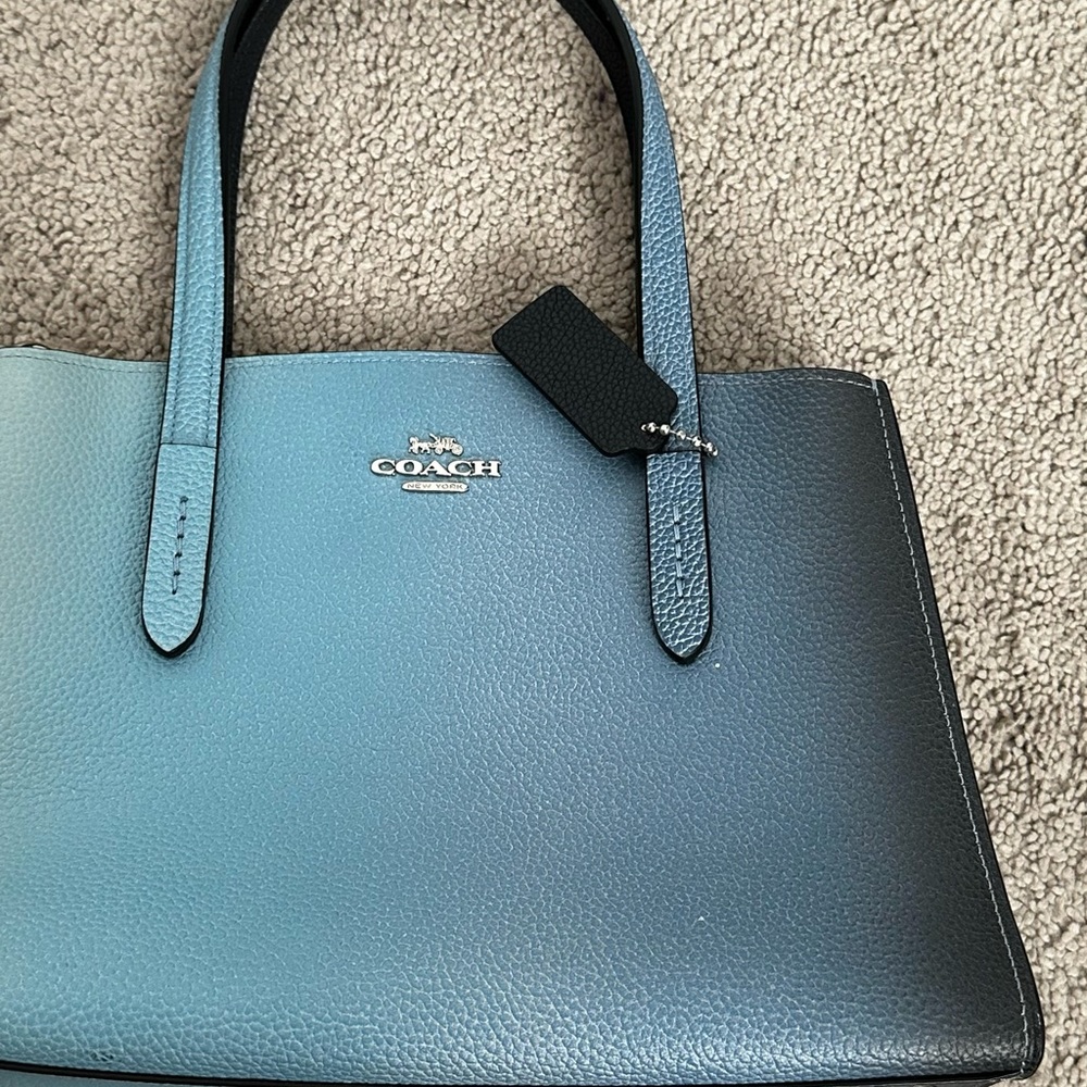 Coach , mixed blues, zippered closure - Picture 11 of 17